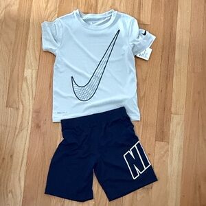 Nike Light Gray Tee and Dark Blue Shorts Set, 7, NWT
